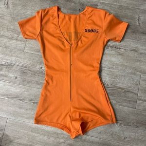 ••Costume for sale🎃••Inmate jumpsuit/romper costume